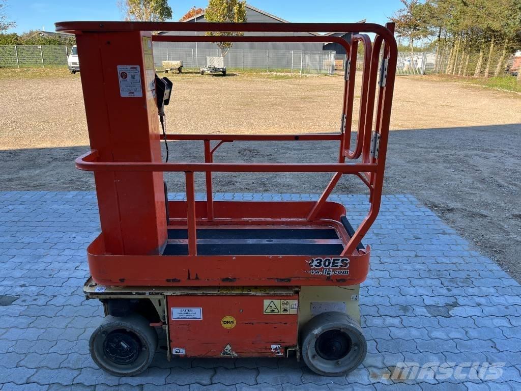 JLG 1230 ES Søjlelifte
