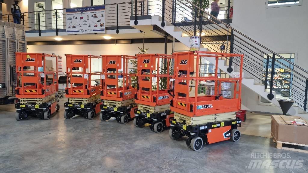 JLG ES 1330 L Saxlifte