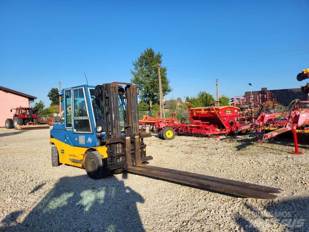 Dantruck 8450 Diesel gaffeltrucks