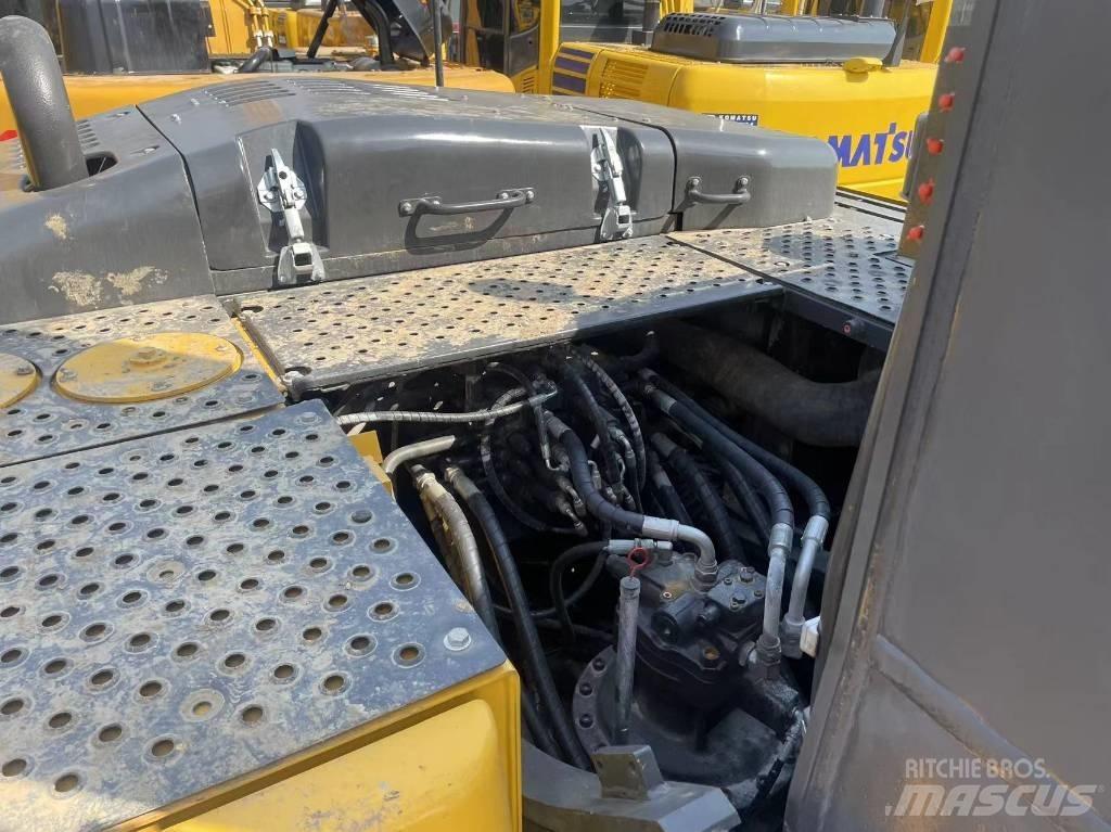 Volvo ec240 Gravemaskiner med lang gravebom