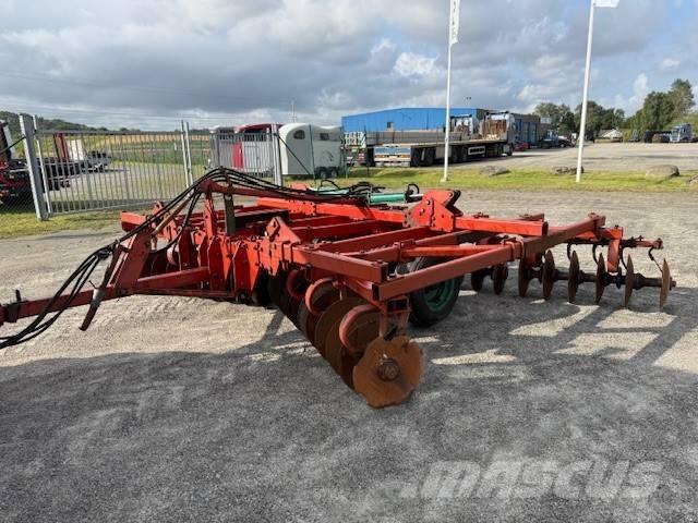 Kverneland 5 M Tallerkenharver