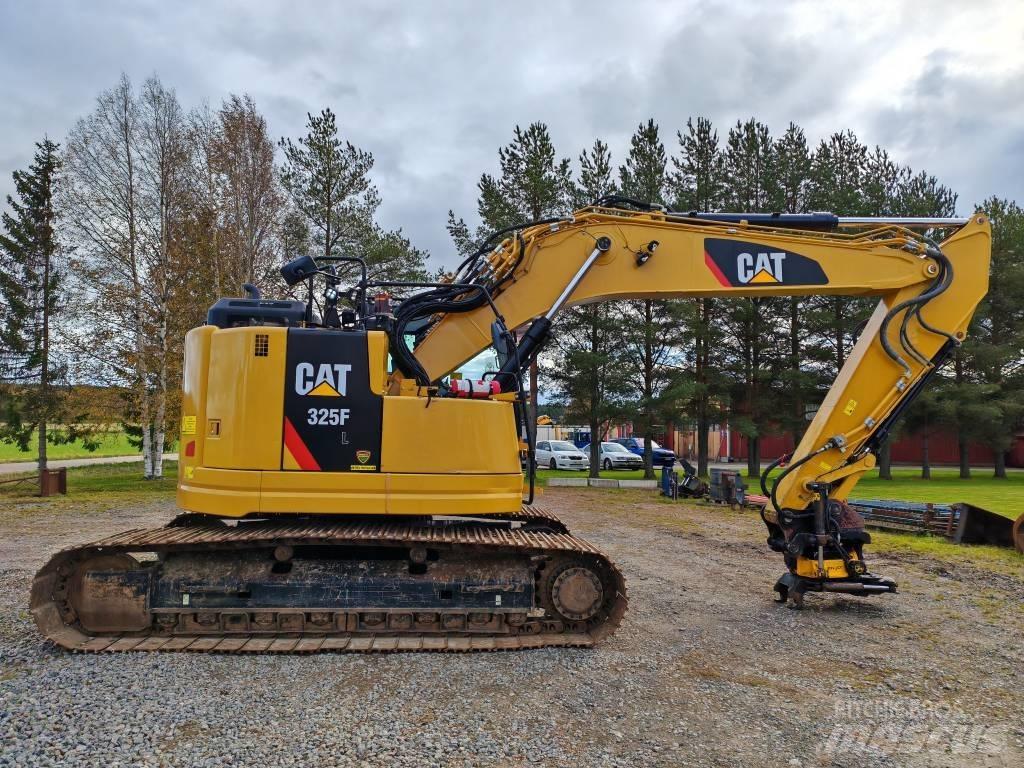CAT 325 F L Gravemaskiner på larvebånd