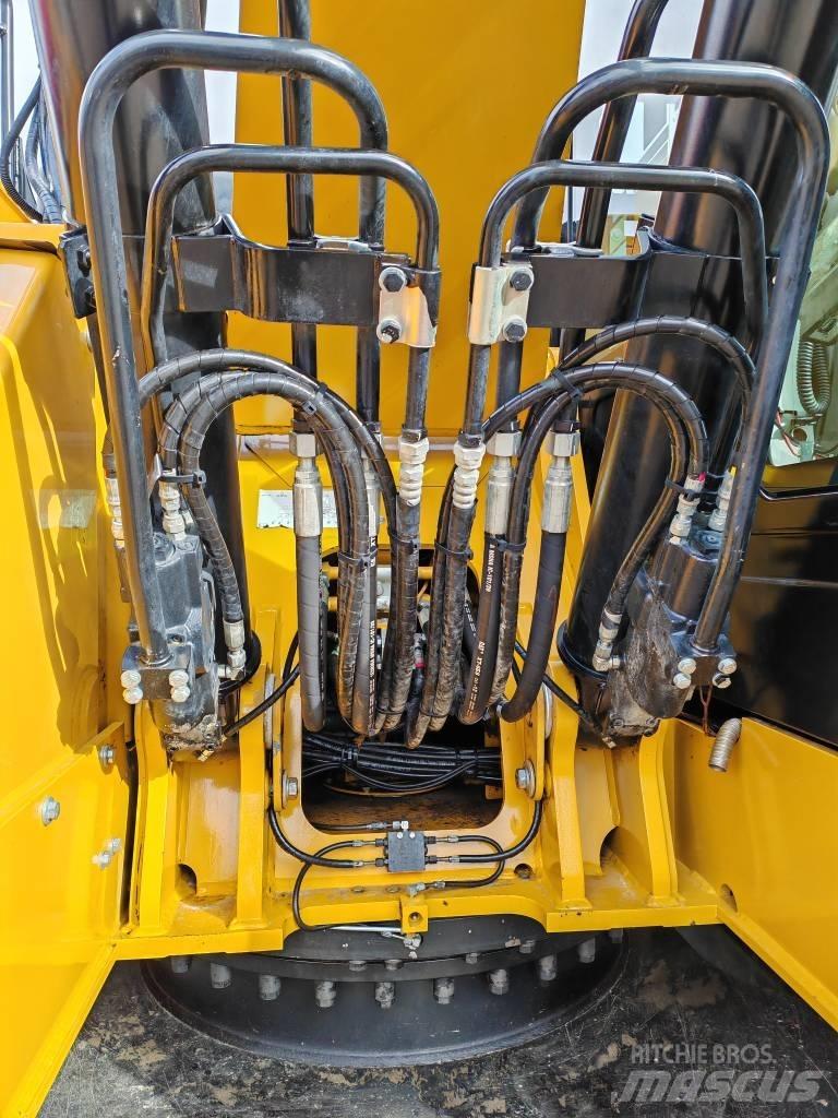 CAT 325 F L Gravemaskiner på larvebånd