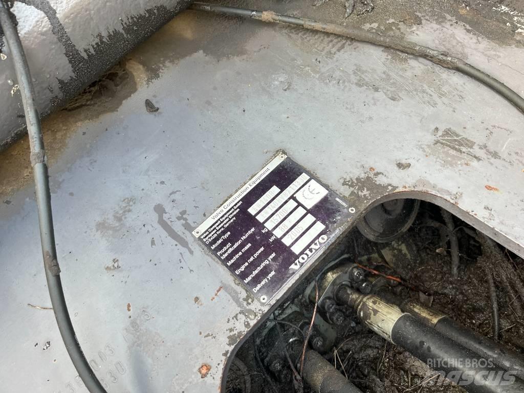 Volvo EW 140 B Gravemaskiner på hjul