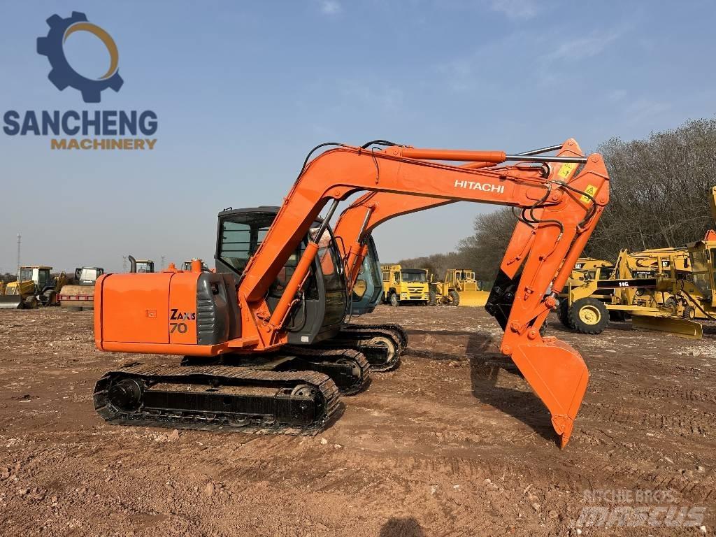 Hitachi ZX 70 Gravemaskiner på larvebånd
