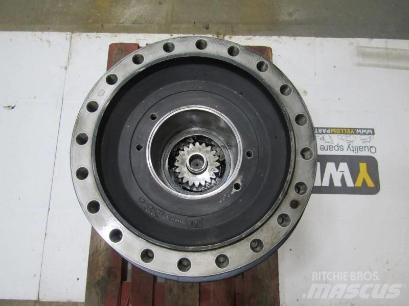 CAT 374D Final drive Gear