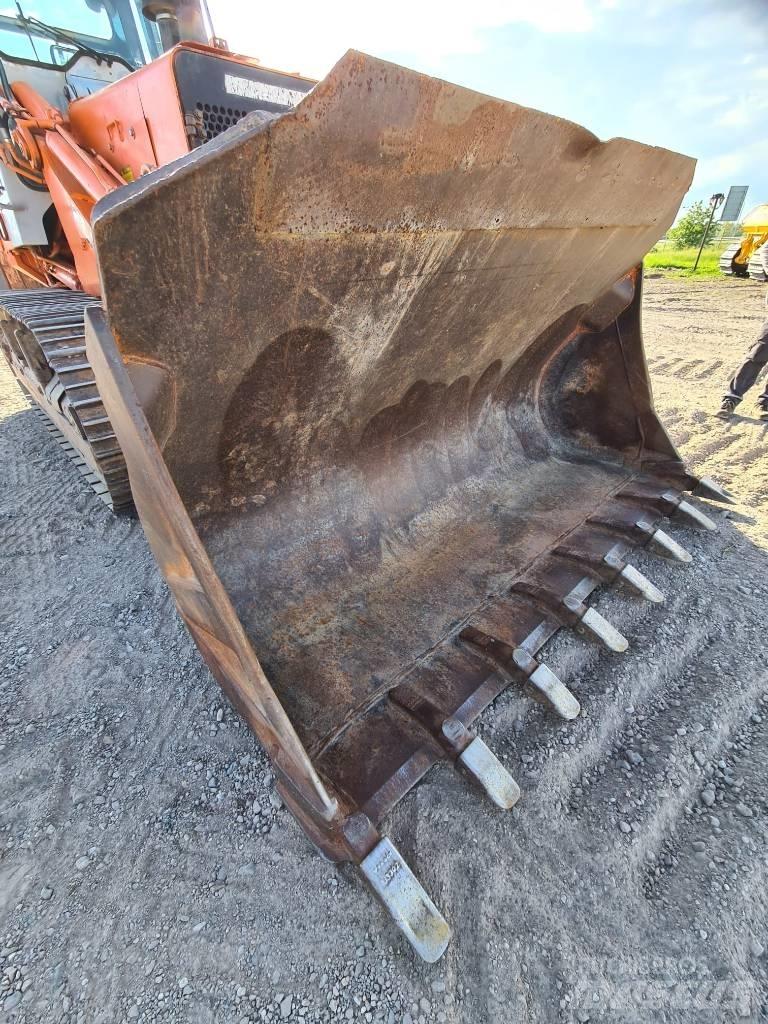 Fiat-Hitachi FL175 Larvebåndslæssere