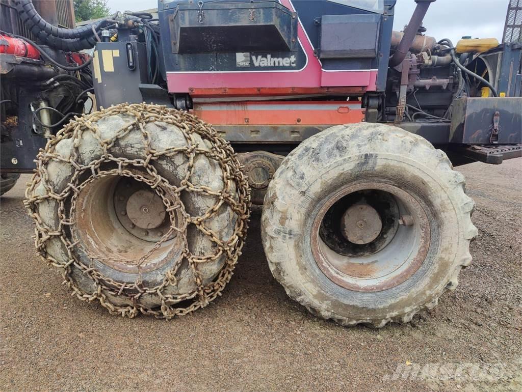 Valmet 840 Udkørselsmaskiner