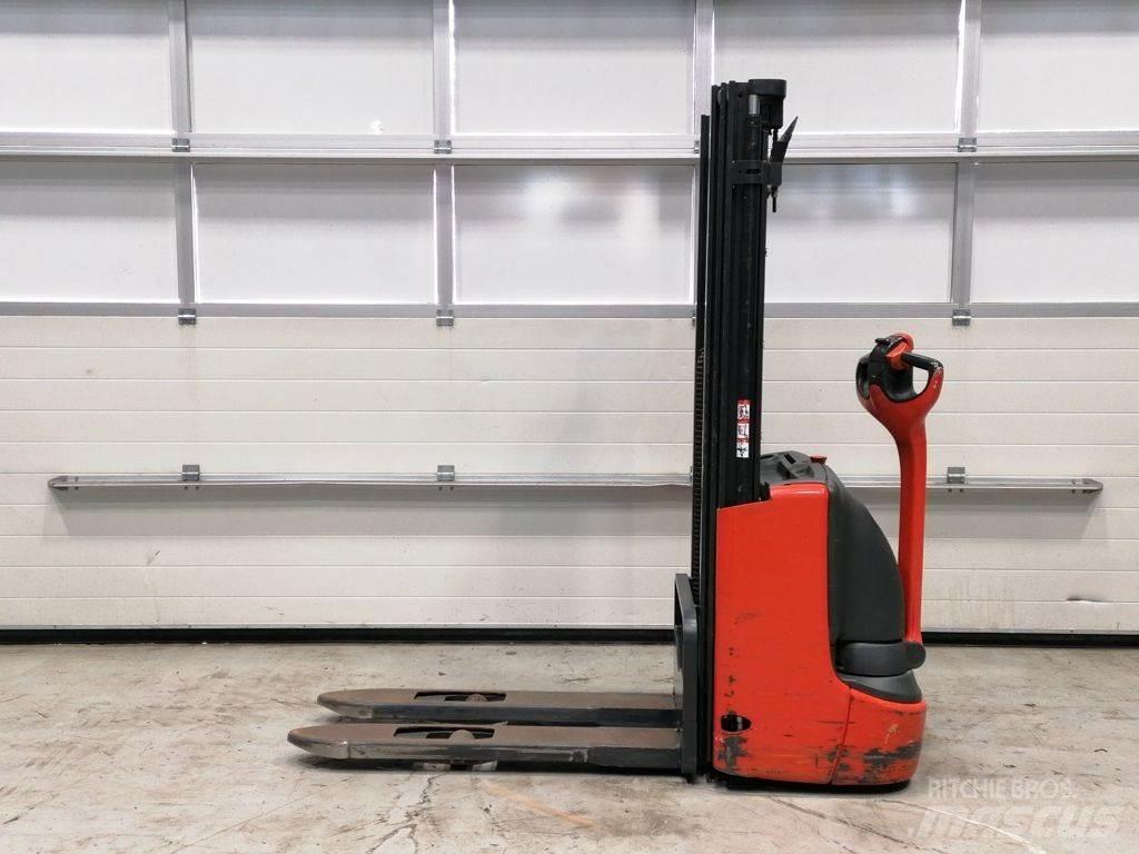 Linde L10 Gaffelstabler med gående fører