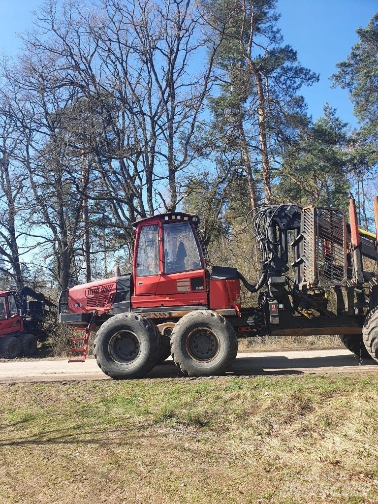 Komatsu 895 Udkørselsmaskiner