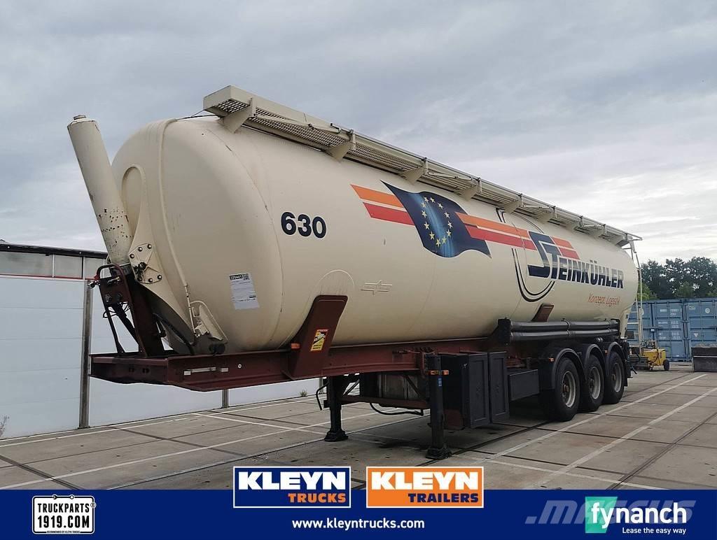 Spitzer 60M3 Semi-trailer med Tank