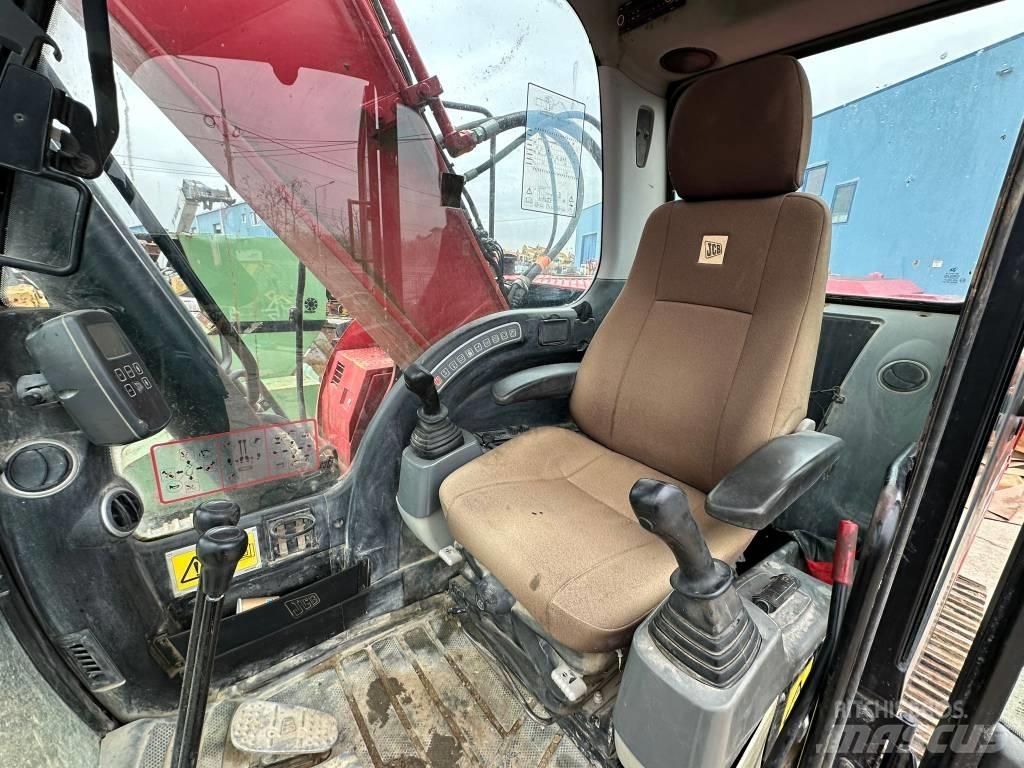 JCB JS 240 N LC Gravemaskiner på larvebånd