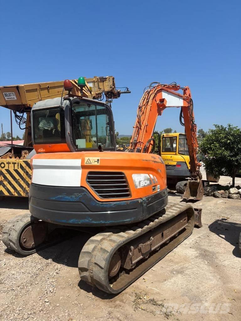 Doosan DX 80 R Midi-gravemaskiner 7t - 12t