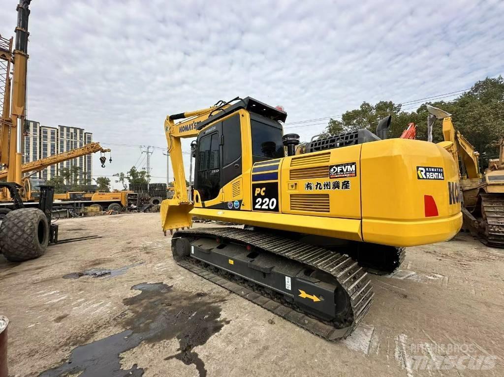 Komatsu pc220 Gravemaskiner på larvebånd