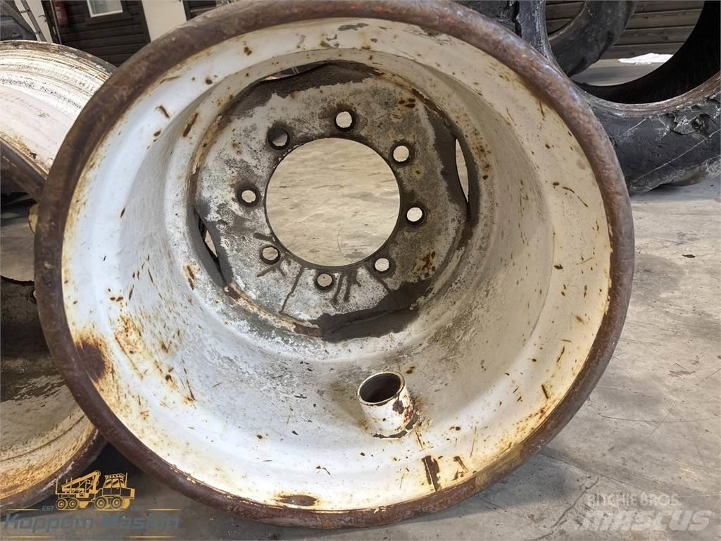 Gremo 704 20x22,5 Dæk, hjul og fælge