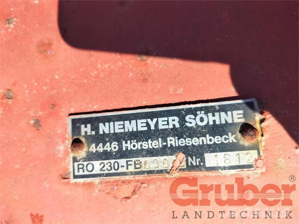 Niemeyer RO 230 Græsslåmaskiner