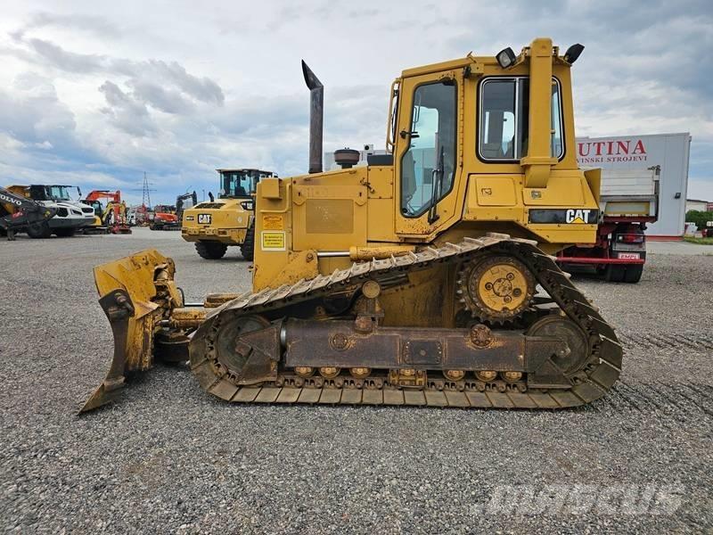 CAT D 4 H Bulldozer på larvebånd