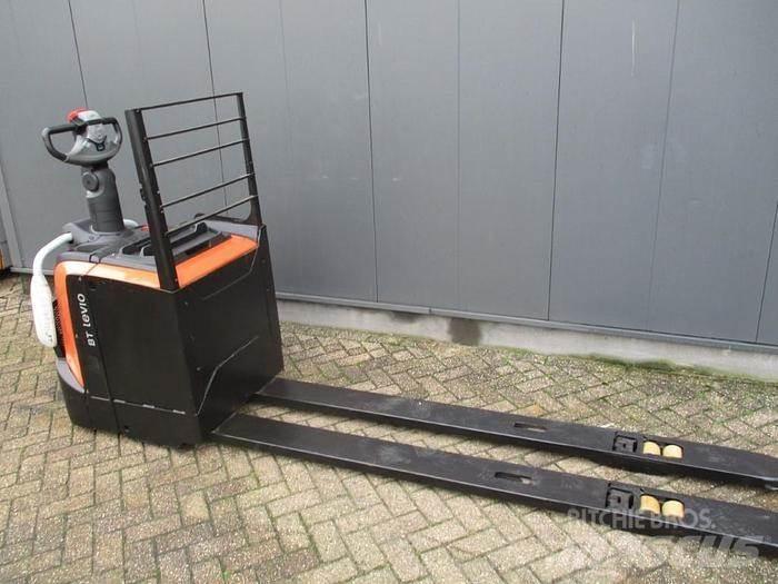 Toyota LPE 250 El-palleløftere med platform