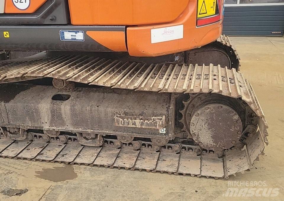 Hitachi ZX135US-7 Gravemaskiner på larvebånd