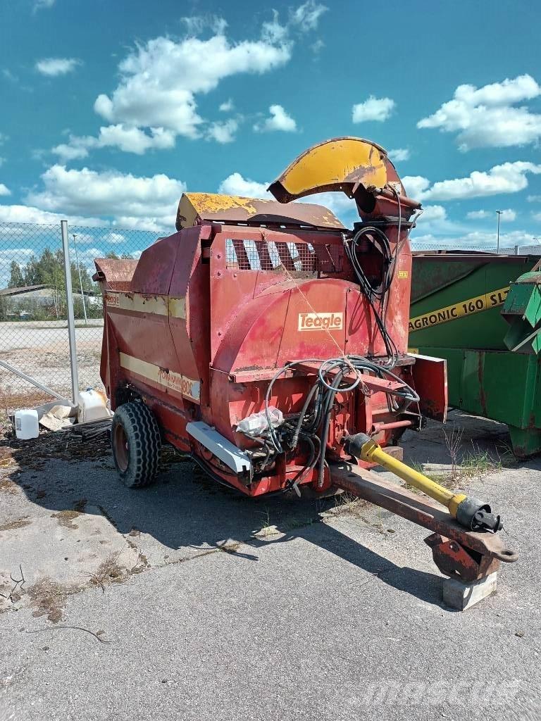 Tomahawk 808 Balleskærere og -stablere