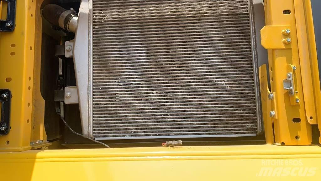 Komatsu PC450 Gravemaskiner på larvebånd