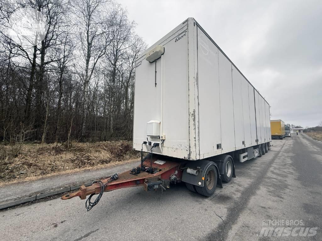 Ekeri L3 Semi-trailer med fast kasse