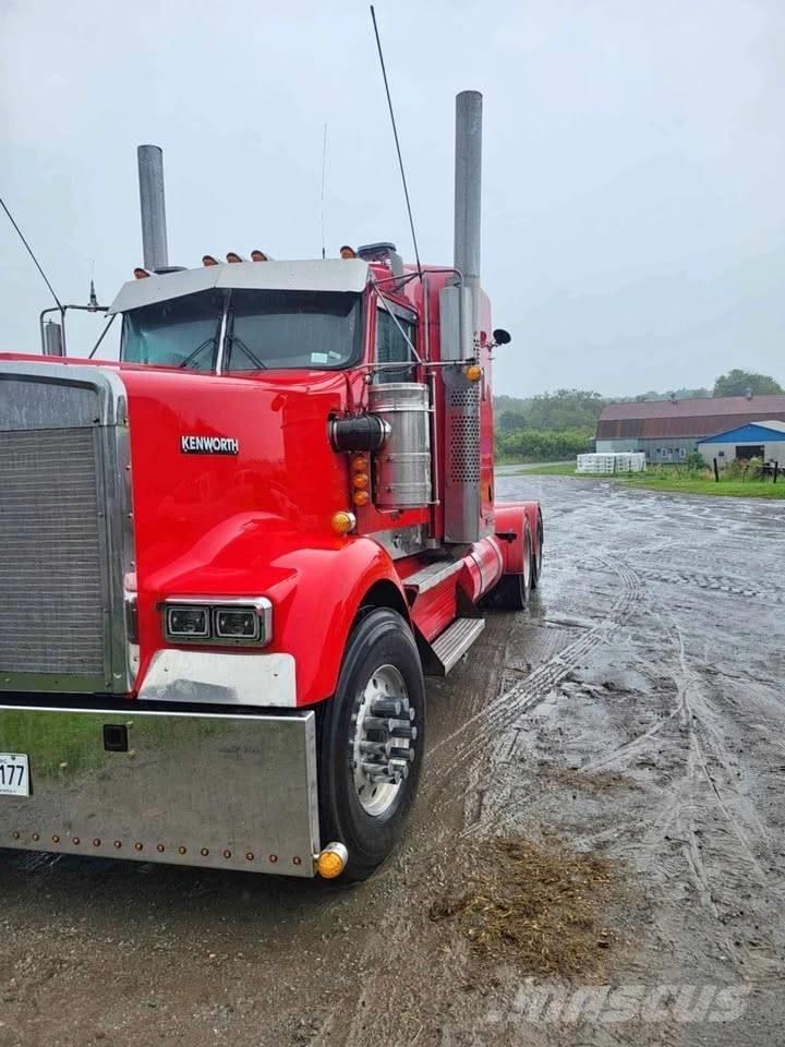 Kenworth W 900 L Trækkere