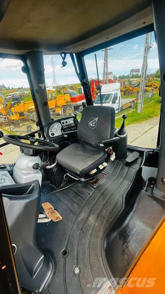 JCB 4 CX Rendegravere