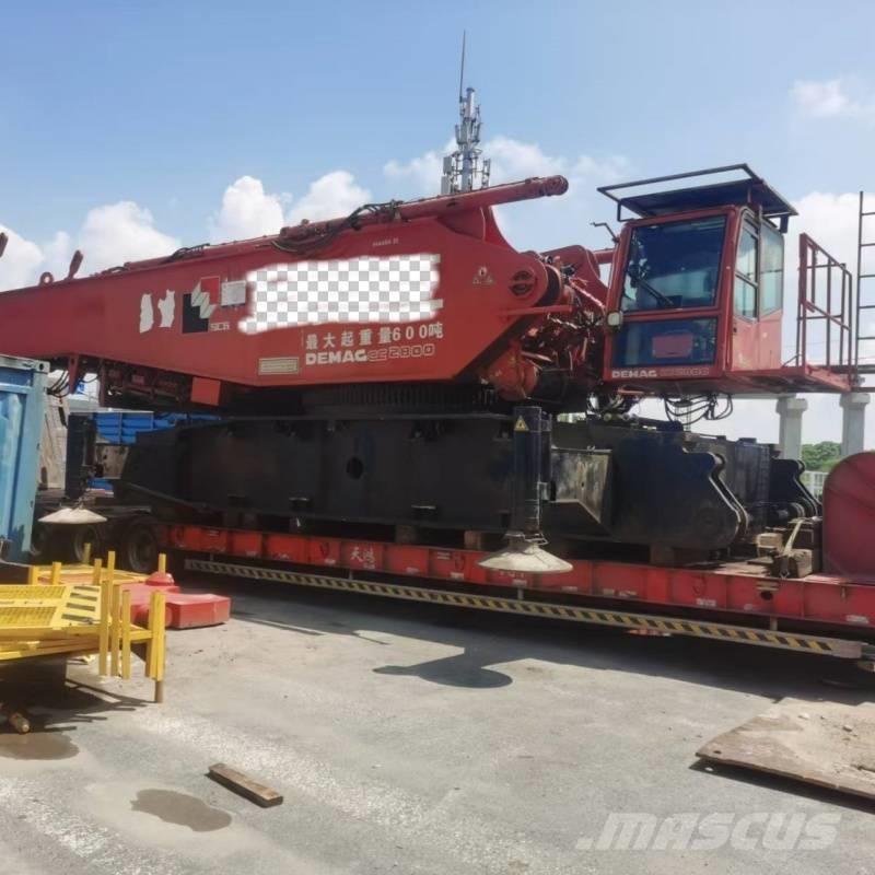 Demag CC 2800 Kraner på larvebånd