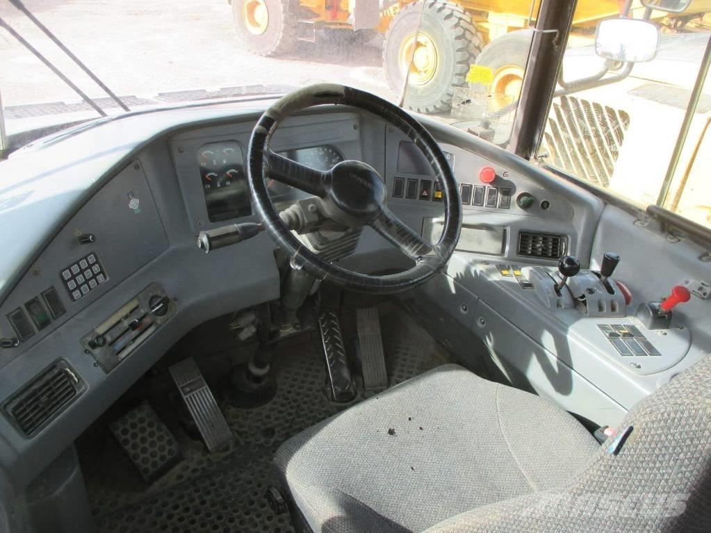 Volvo A 30 D Terrængående lastbiler
