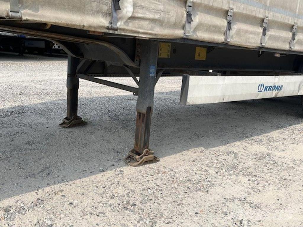 Krone SDP 27 Semi-trailer med Gardinsider