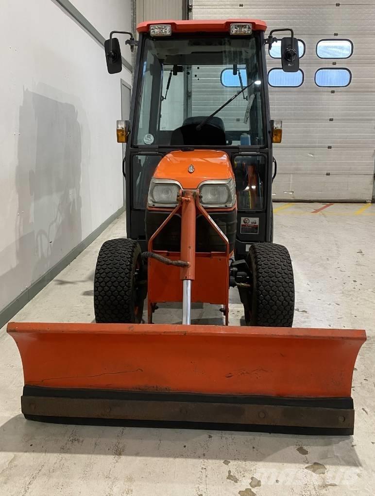 Kubota B2530 Kompakte traktorer