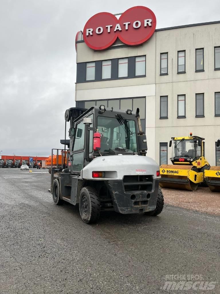 Nissan L1 F6 F70 Y Diesel gaffeltrucks