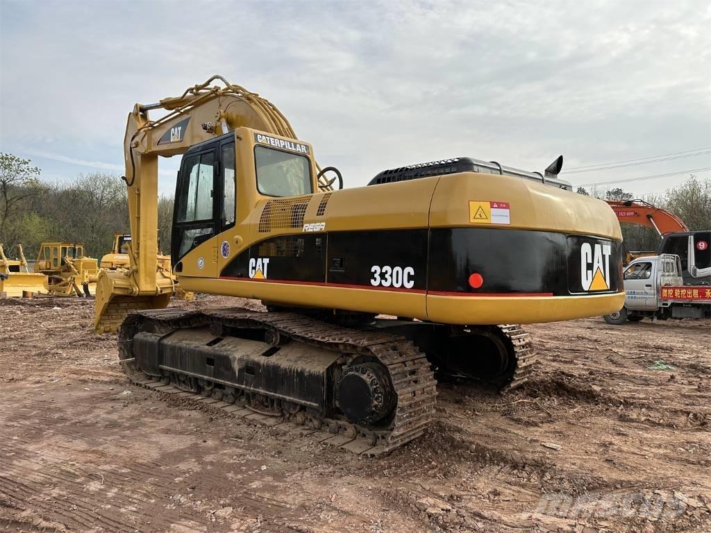 CAT 330 C Gravemaskiner på larvebånd