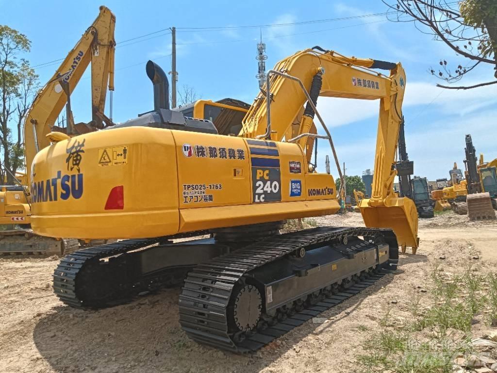 Komatsu PC 240 Gravemaskiner på larvebånd
