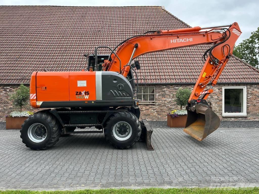 Hitachi ZX 140 W-3 Gravemaskiner på hjul