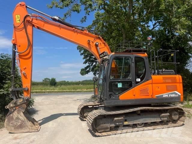 Doosan DX140LC-7 Gravemaskiner på larvebånd