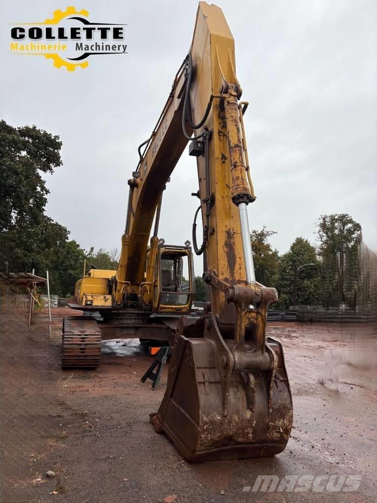 DEERE 892E LC Gravemaskiner på larvebånd