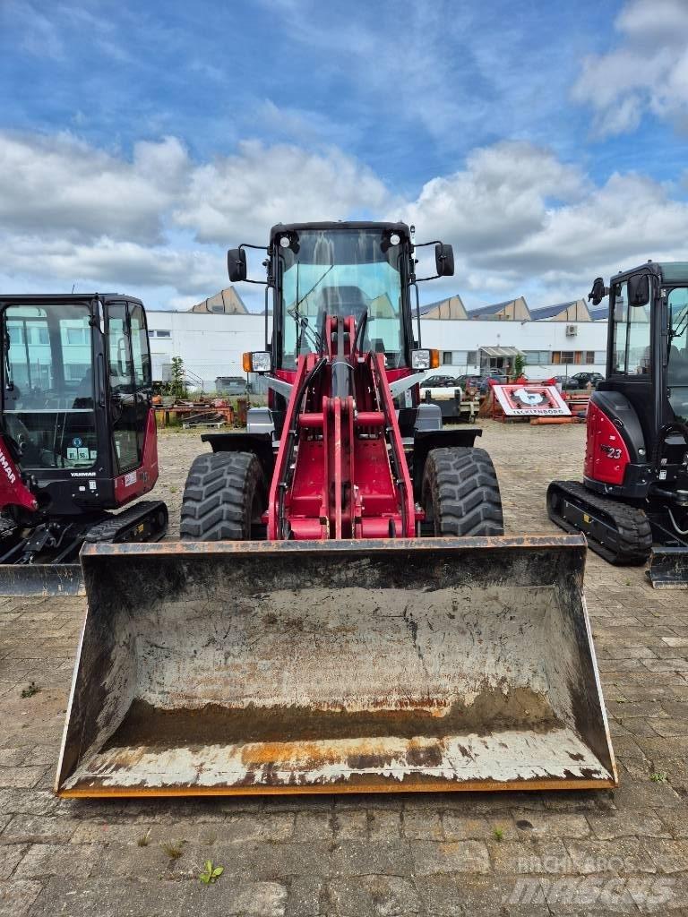 Yanmar V100/5 Læssemaskiner på hjul