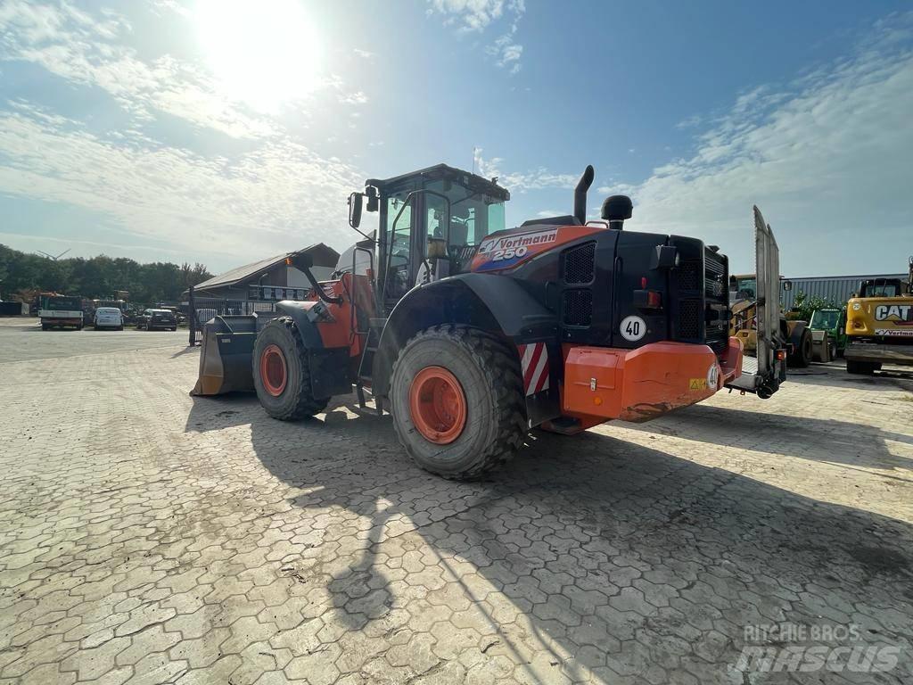 Hitachi ZW 250-6 Læssemaskiner på hjul