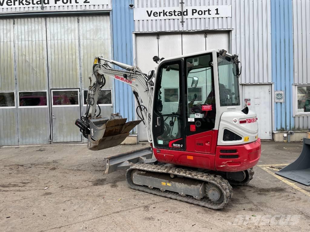 Takeuchi TB 235-2 Minigravemaskiner