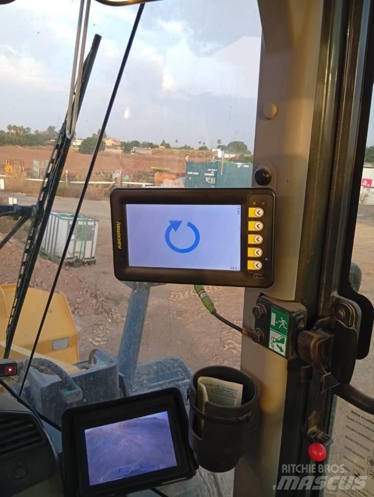 Komatsu WA 380-8 Læssemaskiner på hjul
