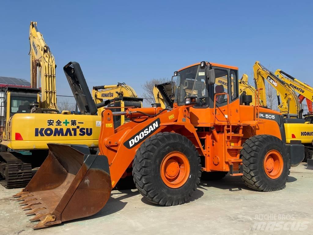 Doosan DL 505 Læssemaskiner på hjul