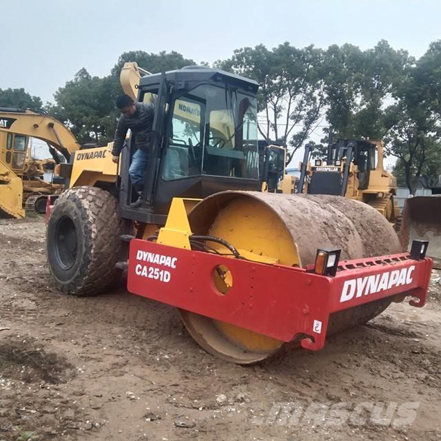 Dynapac CA 251 D Enkelt tromle