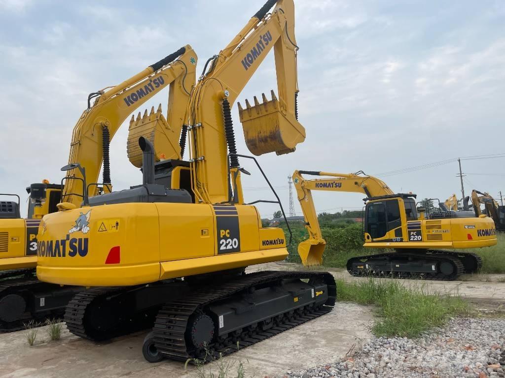 Komatsu PC 220 Gravemaskiner på larvebånd