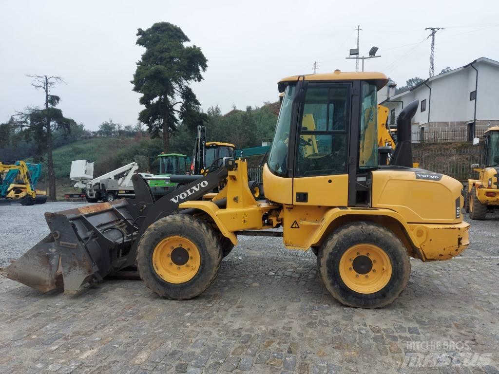 Volvo L 30 G Læssemaskiner på hjul