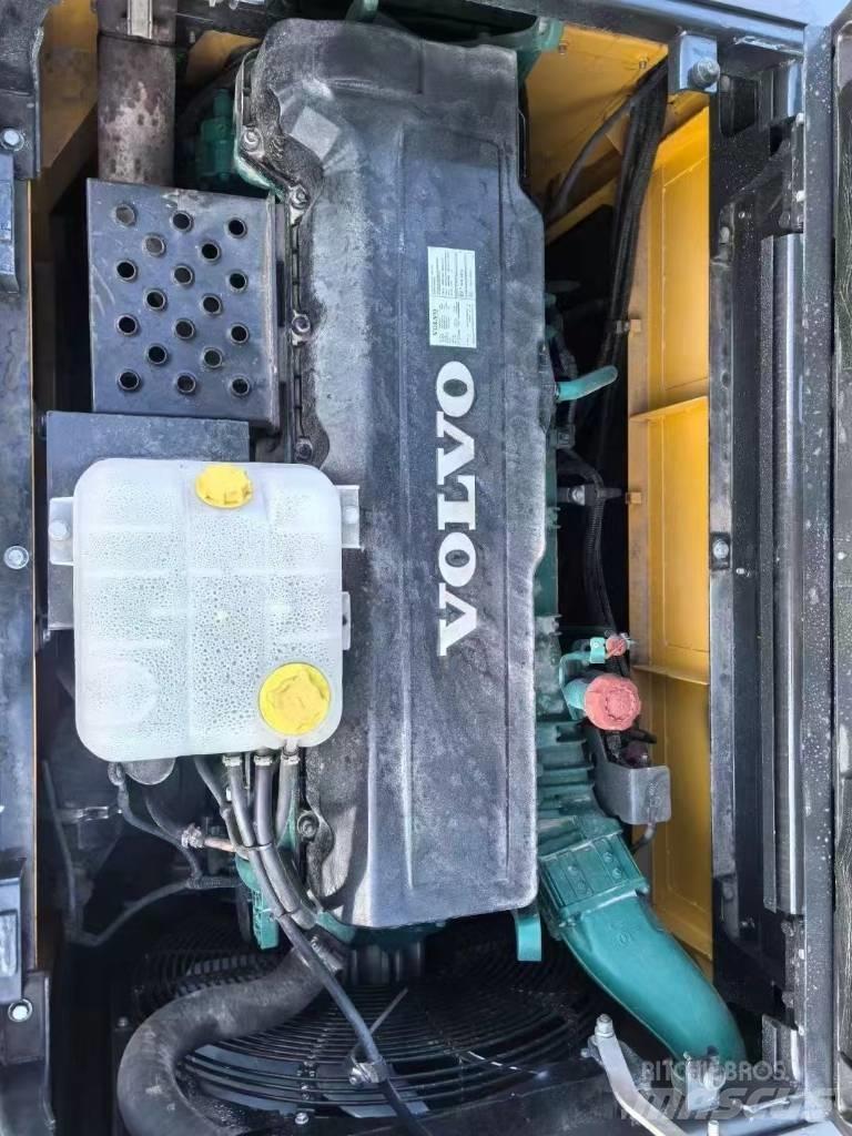 Volvo 480D Gravemaskiner på larvebånd
