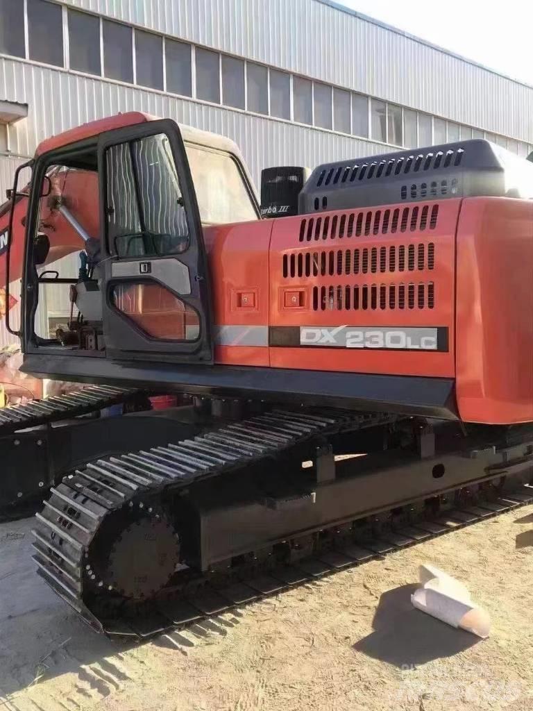 Doosan DX 230 LC-9C Gravemaskiner på larvebånd