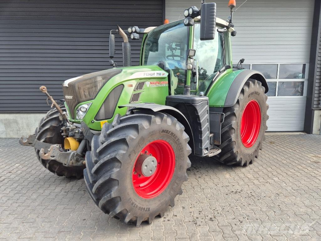 Fendt 718 Traktorer
