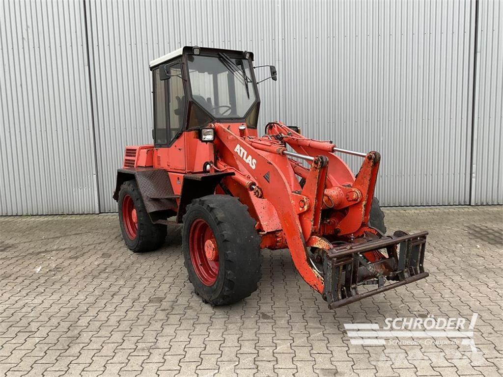 Atlas 82 E Læssemaskiner på hjul